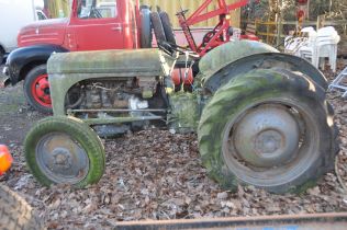 A VINTAGE FERGUSON '20' TRACTOR with workshop manual Condition Report: untested and weathered (