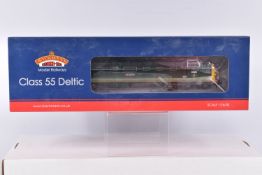 A BOXED OO GAUGE BACHMANN BRANCHLINE MODEL RAILWAYS Class 55 Deltic, no. D9001 'St.Paddy' in BR