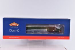 A BOXED OO GAUGE BACHMANN BRANCHLINE MODEL RAILWAY Class 40 Diesel, no. D248 in BR Green with No