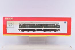 A BOXED OO GAUGE HORNBY MODEL RAILWAYS DIESEL ELECTRIC Class 31 BR AIA-AIA, no. D5640 in BR green,