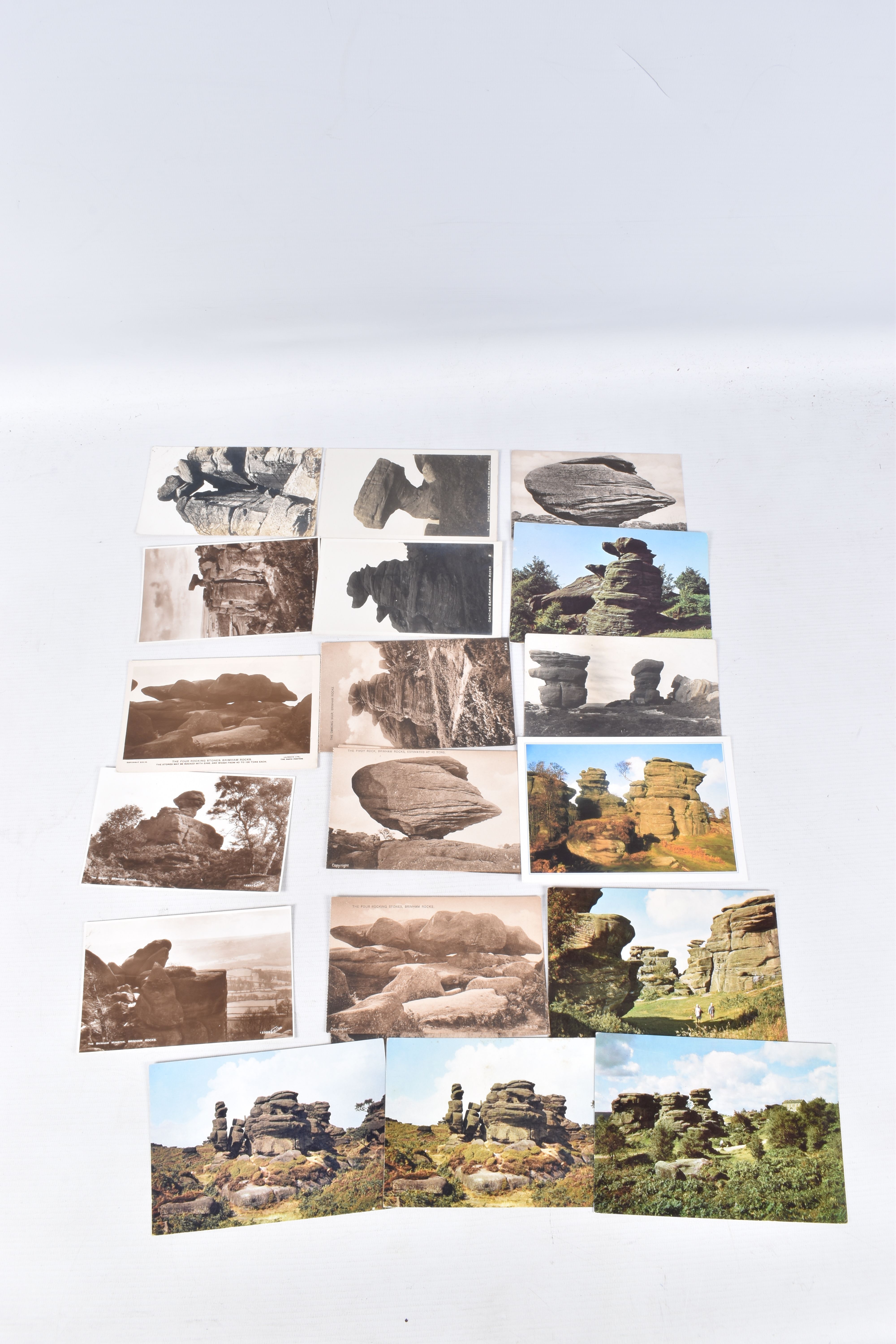 A LARGE COLLECTION OF POSTCARDS, approximately 750 to include Borrowdale, Borwich, Bosbury, Boscobel - Image 11 of 11