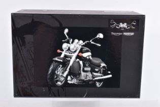 A BOXED MINICHAMPS CLASSIC BIKE SERIES TRIUMPH ROCKET III MOTORBIKE MODEL, Classic Bike Series No.