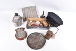 AN ASSORTMNET OF VARIOUS MILITARY RELATED ITEMS, this lot includes a trench art lighter, another