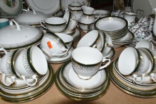 ROYAL GRAFTON PART DINNER AND TEASETS, comprising a six place Majestic dinner service with five