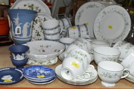 A SMALL GROUP OF WEDGWOOD AND ROYAL DOULTON CERAMICS ETC, comprising Westbury cups, saucers, a