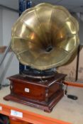 A HMV 20TH CENTURY GRAMOPHONE, fitted with a His Masters Voice sound box, together with a brass