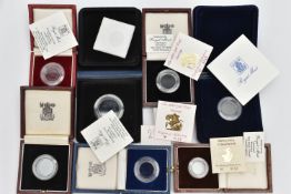 A PARCEL OF GOLD SOVEREIGN AND FRACTIONAL SOVEREIGN ROYAL MINT BOXES ALL IN EXCELLENT CONDITION, all