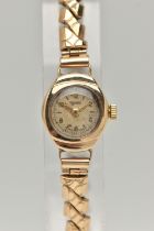 A 9CT LADIES WRISTWATCH, hand wound movement, round dial signed 'Rotary', Arabic and baton