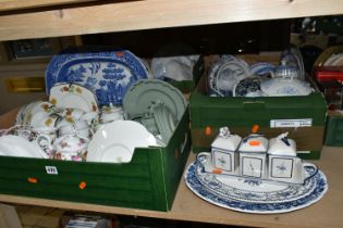 THREE BOXES AND LOOSE TEA AND DINNER WARES ETC, to include six Wedgwood Aster cups, saucers and side