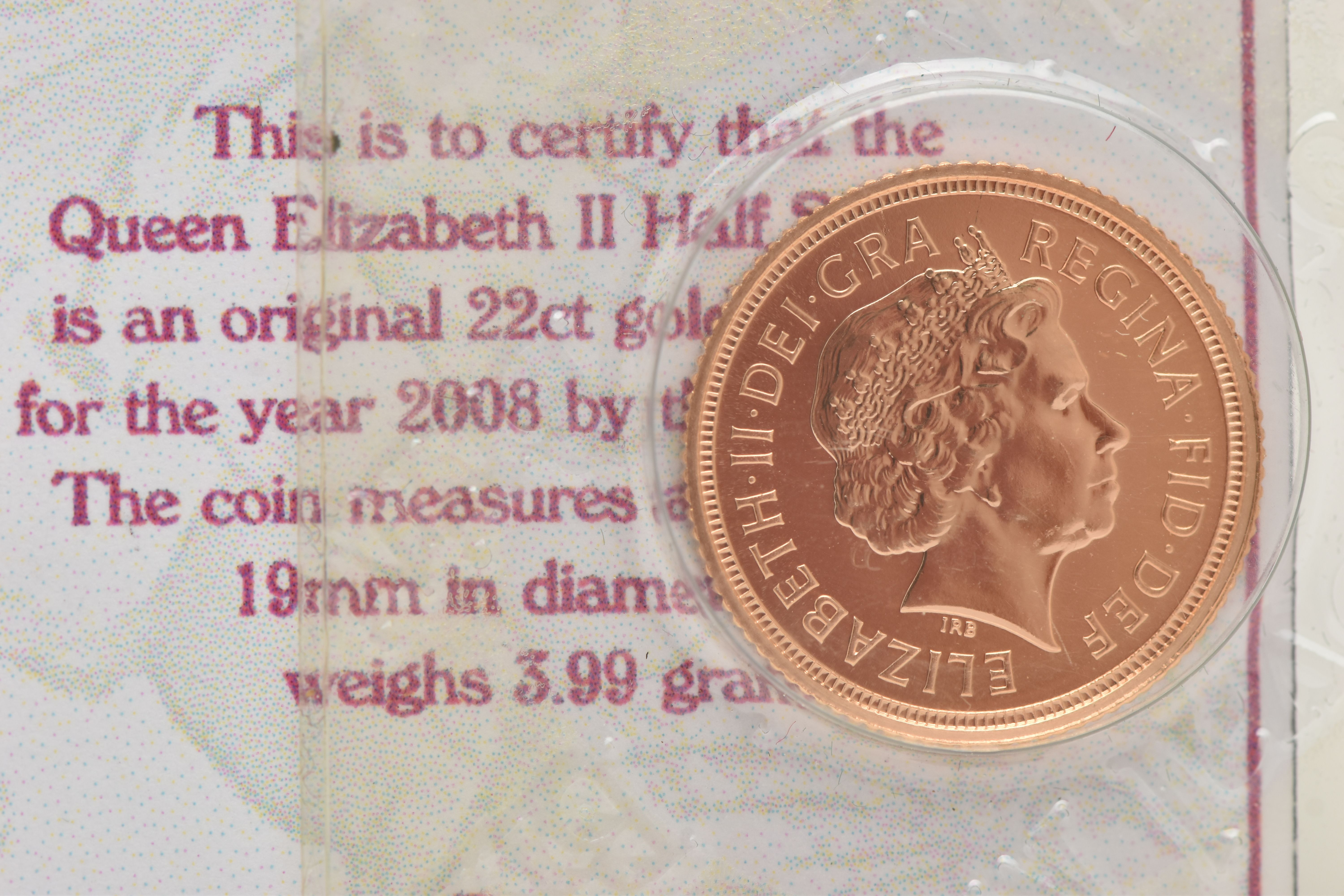 A BOXED 2008 ELIZABETH II, 22CT GOLD HALF SOVEREIGN COIN, 3.99 grams, 19mm, in blister pack with box - Bild 2 aus 2