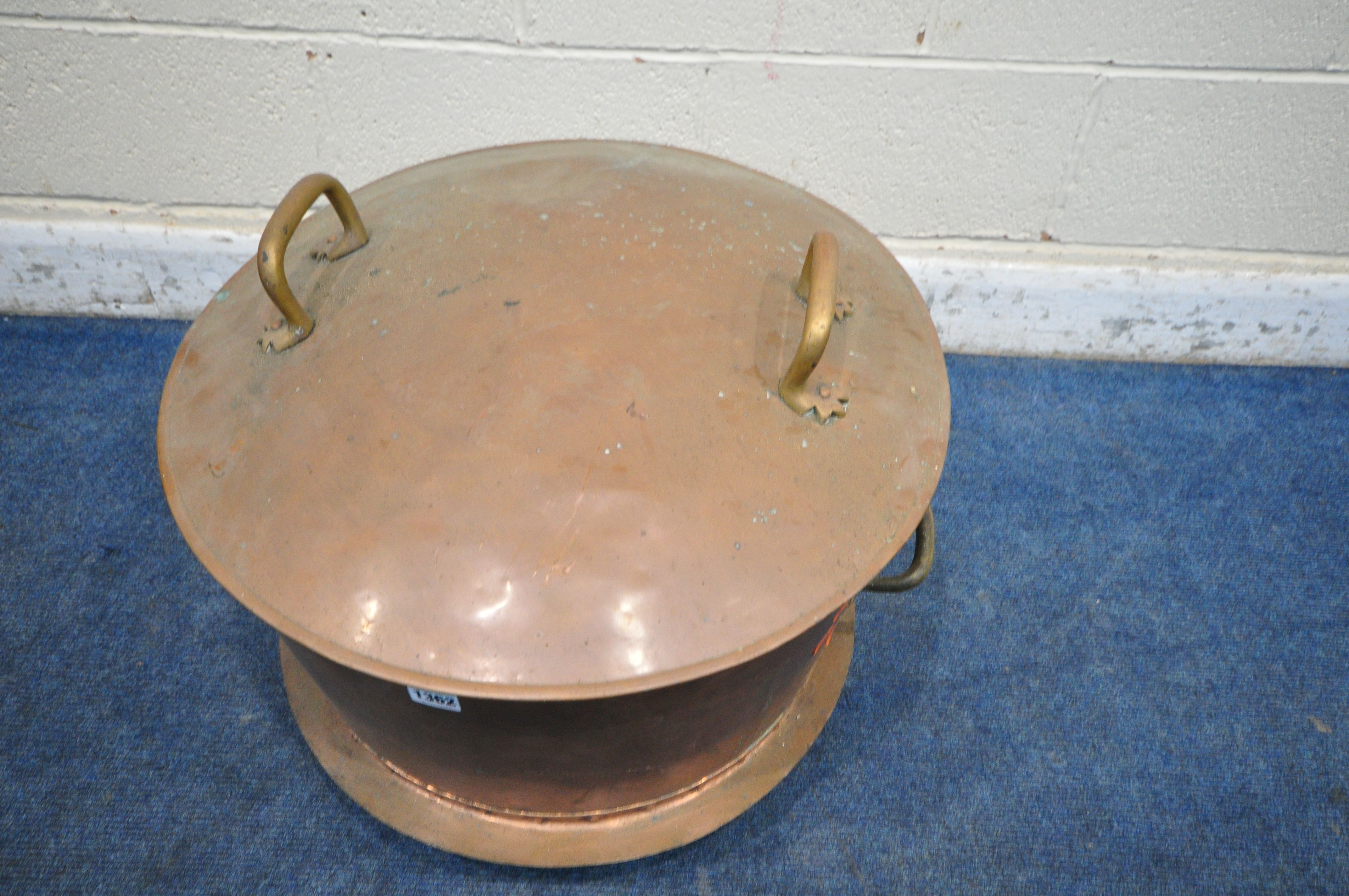 A 20TH CENTURY LARGE COPPER CAULDRON, with twin brass handles to pot and lid, a rounded bottom, - Image 2 of 3