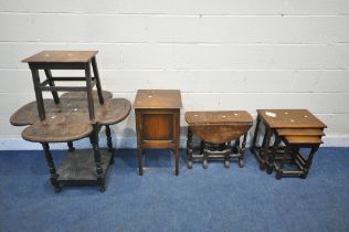 A SELECTION OF 20TH CENTURY OAK OCCASIONAL FURNITURE, to include a drop leaf table with foliate