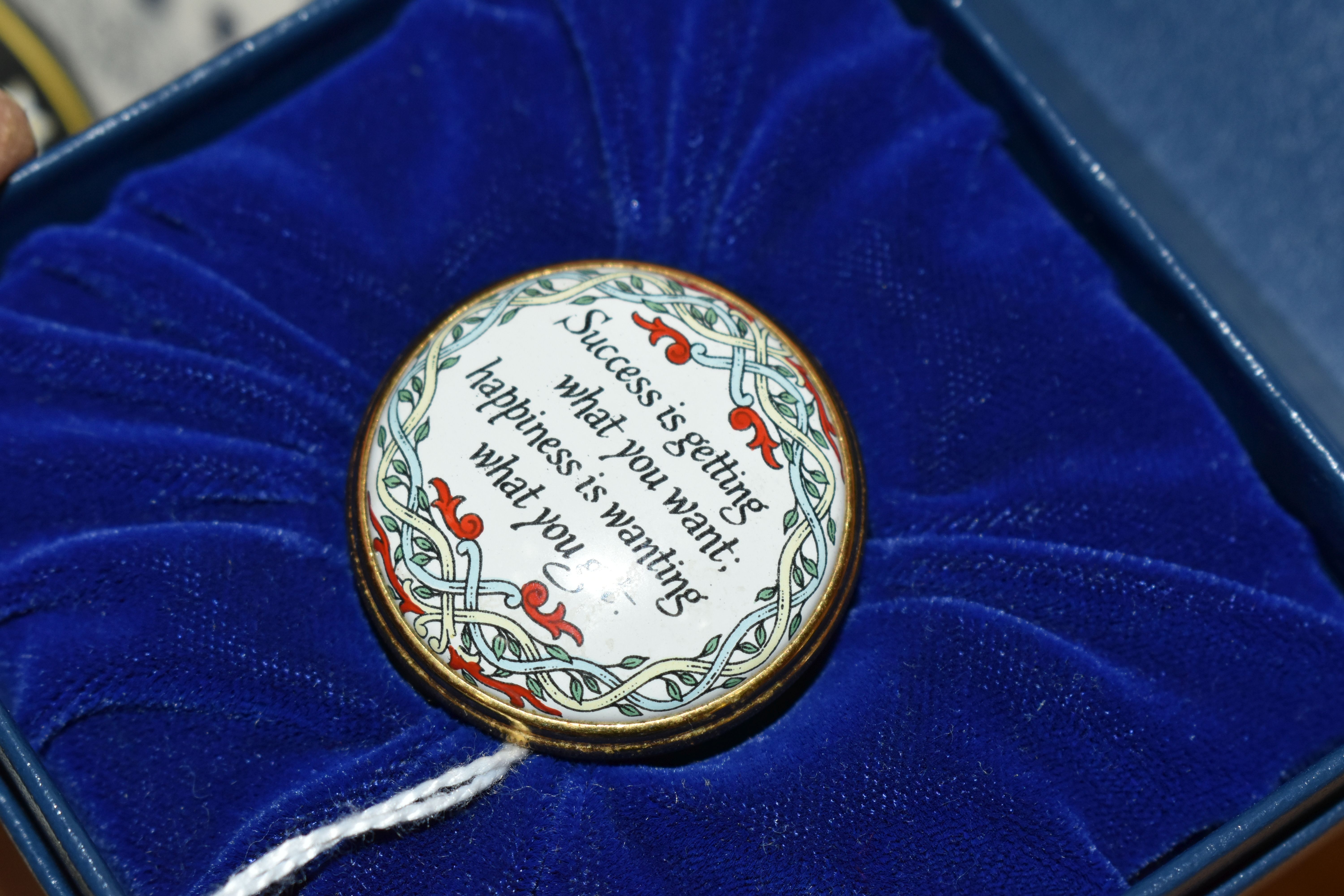A GROUP OF HALCYON DAYS ENAMEL TRINKET BOXES, ETC, to include a boxed 'The Conquest of Happiness, - Image 6 of 8