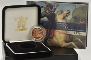 A BOXED FULL 22CT GOLD SOVEREIGN PROOF 2007 ELIZABETH II COIN, 7.98 grams, 22.05mm, issue limit 10,