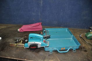 A MAKITA N1923BD ELECTRIC PLANER and an empty Makita power tool case (PAT pass and working)(2)