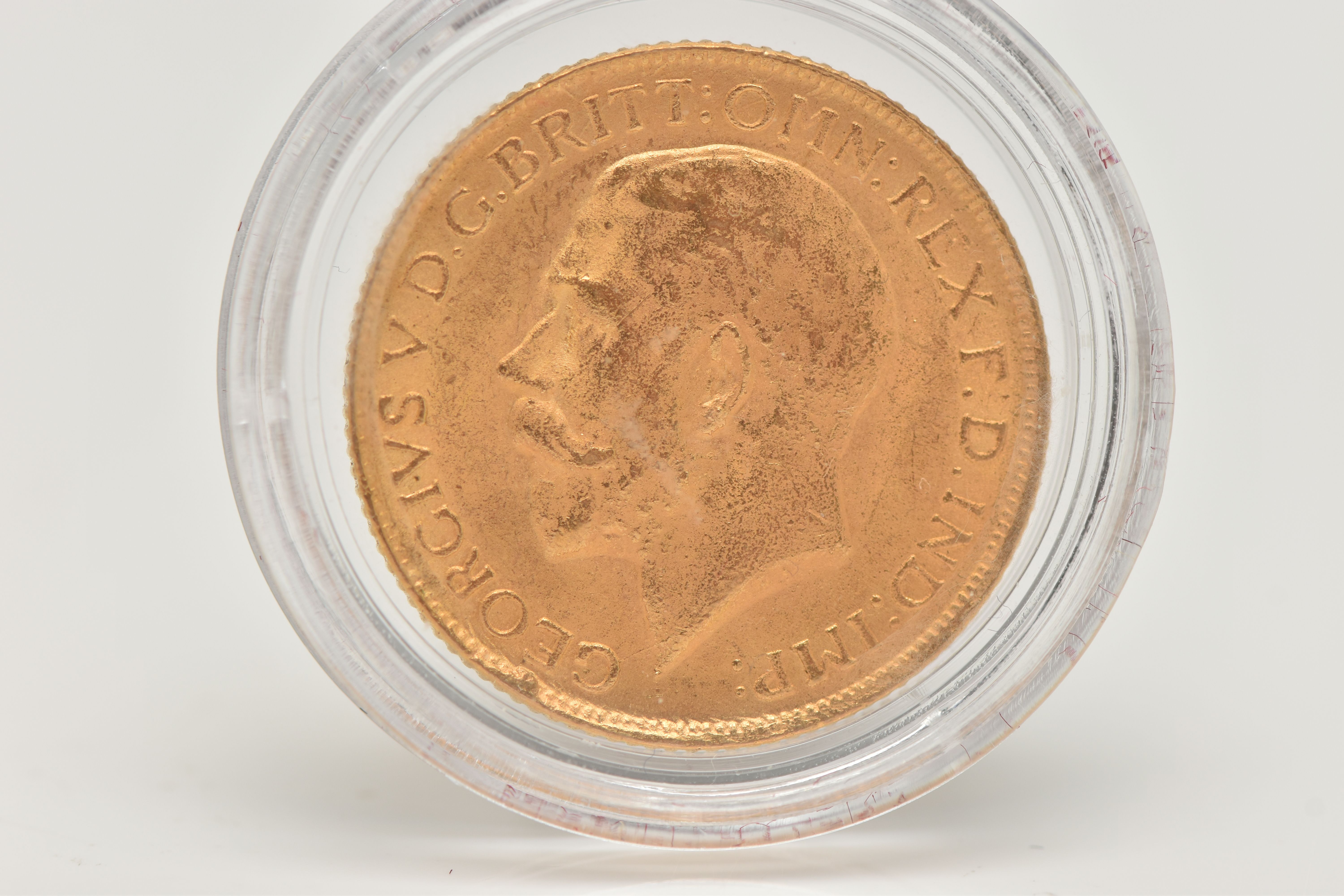 A FULL 22CT GOLD SOVEREIGN COIN 1913 LONDON MINT GEORGE V, 7.98 grams, .916 fine, 22.05mm - Bild 2 aus 2