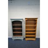 A MODERN PINE OPEN BOOKCASE, with five adjustable shelves, width 95cm x depth 36cm x height 186cm,