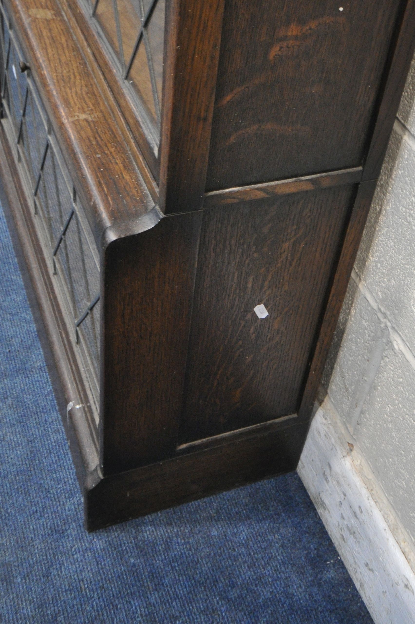 A 20TH CENTURY OAK SECTIONAL BOOKCASE, with fall front lead glazed doors, width 84cm x depth 33cm - Image 4 of 4