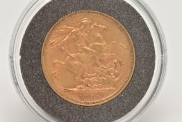 A FULL 22CT GOLD SOVEREIGN COIN QUEEN VICTORIA 1889, St George and The Dragon type, 22ct, 7.9