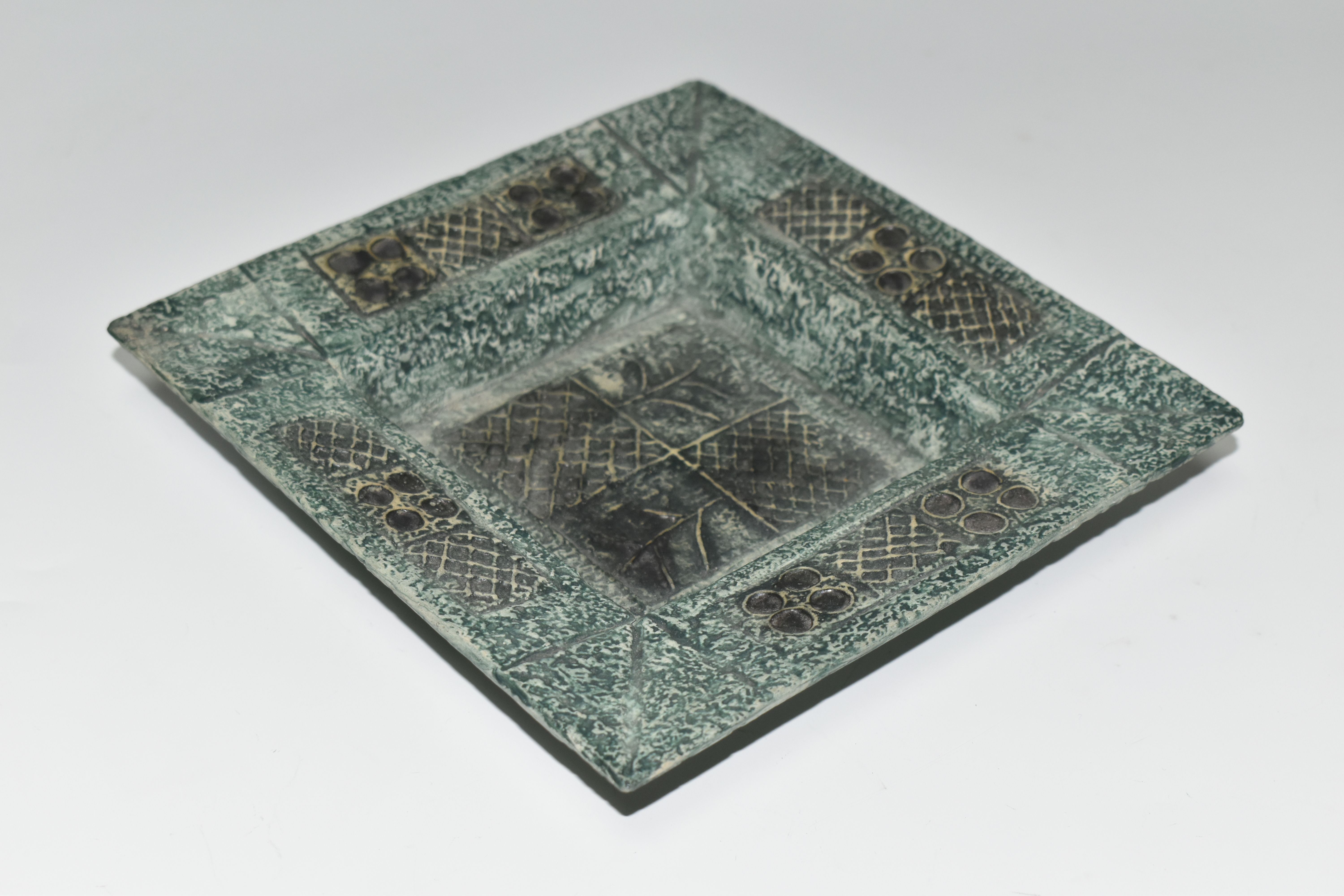 A TROIKA POTTERY SQUARE DISH, blue glazed with impressed and relief moulded decoration, base - Image 5 of 5