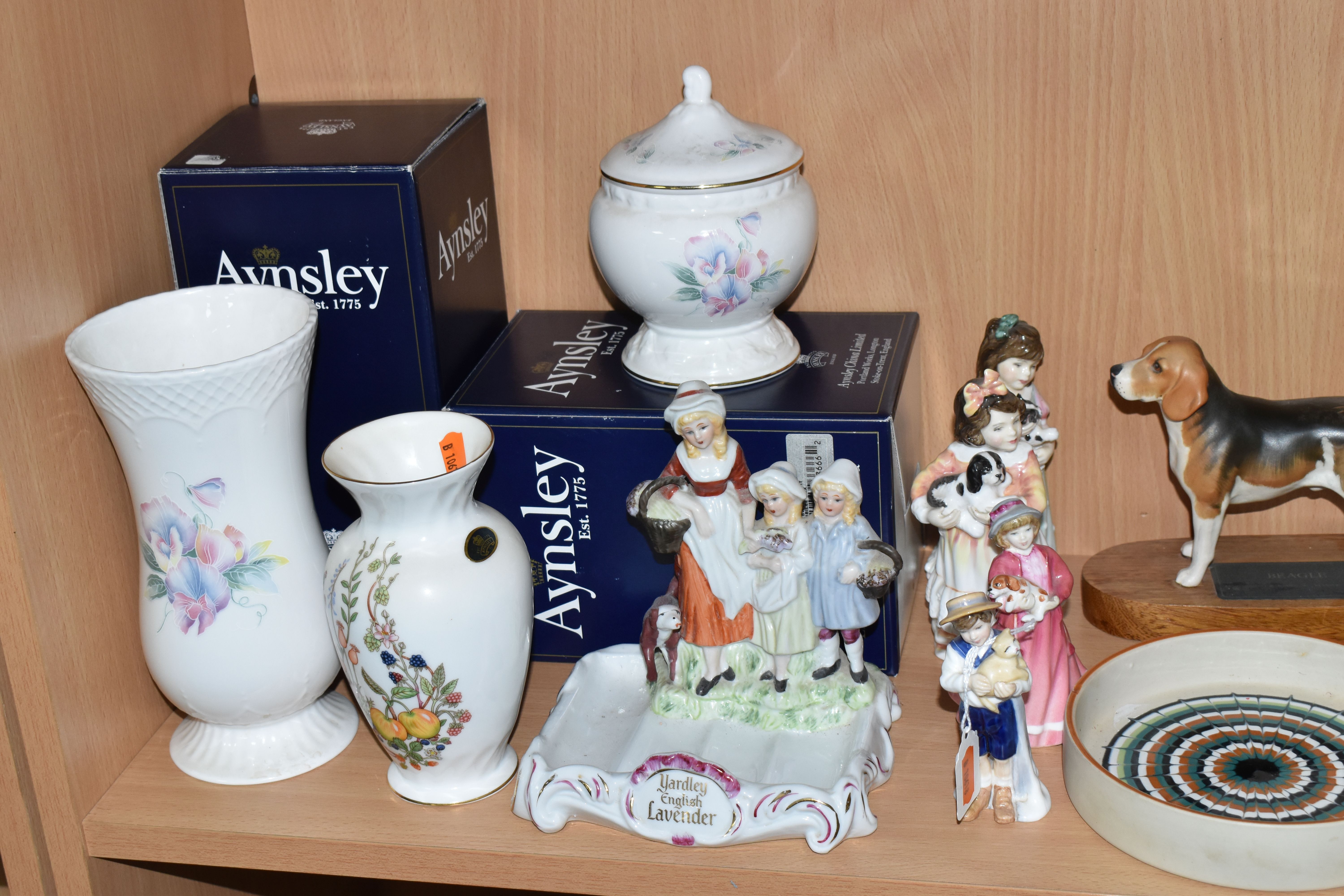 A GROUP OF CERAMICS, to include a Royal Doulton 'Special Friend' HN3607 figure of a boy and - Image 3 of 9