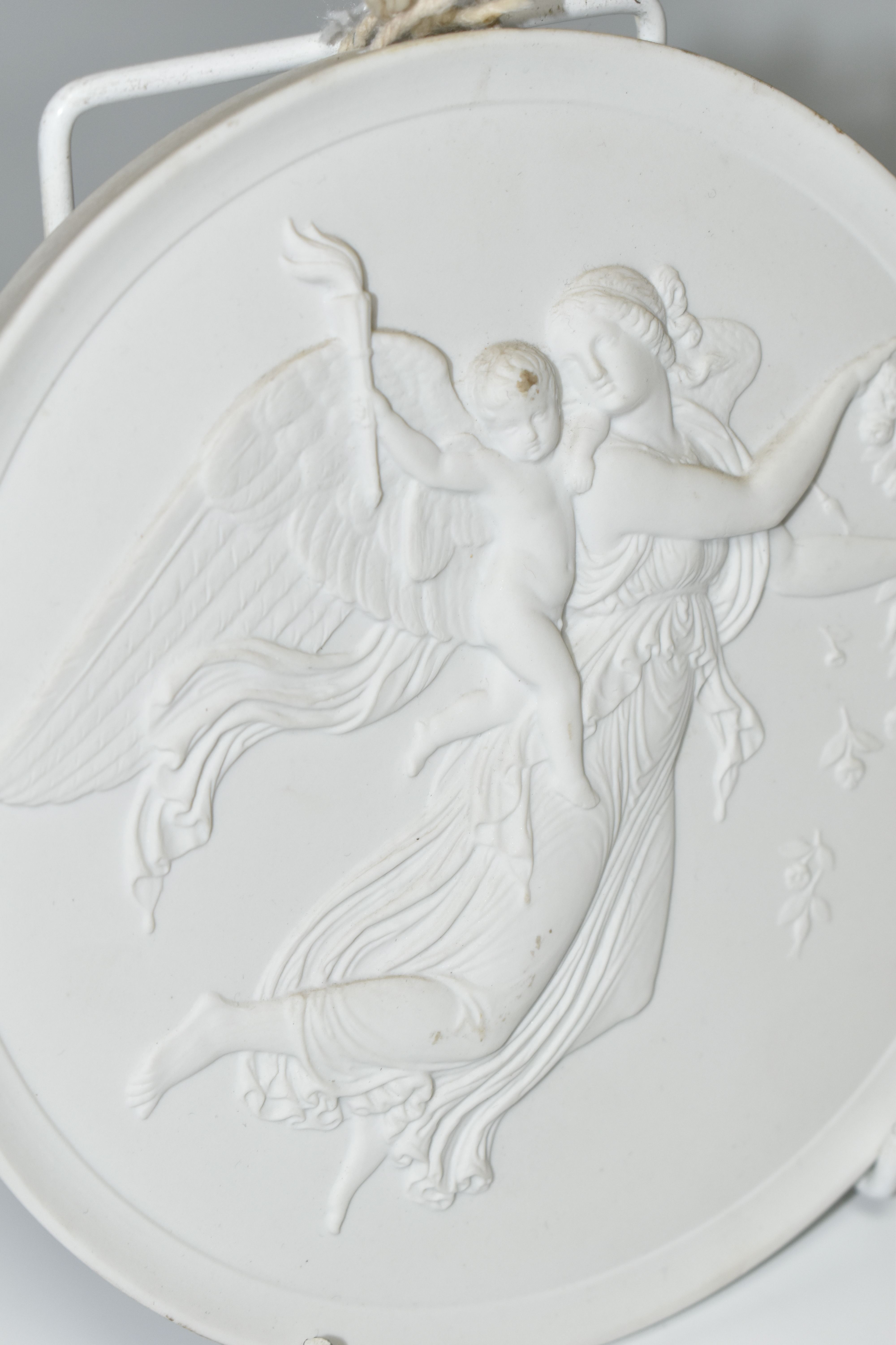 TWO ROYAL COPENHAGEN CIRCULAR BISQUE PLAQUES, depicting angels and cherubs, one bearing painted - Image 3 of 9