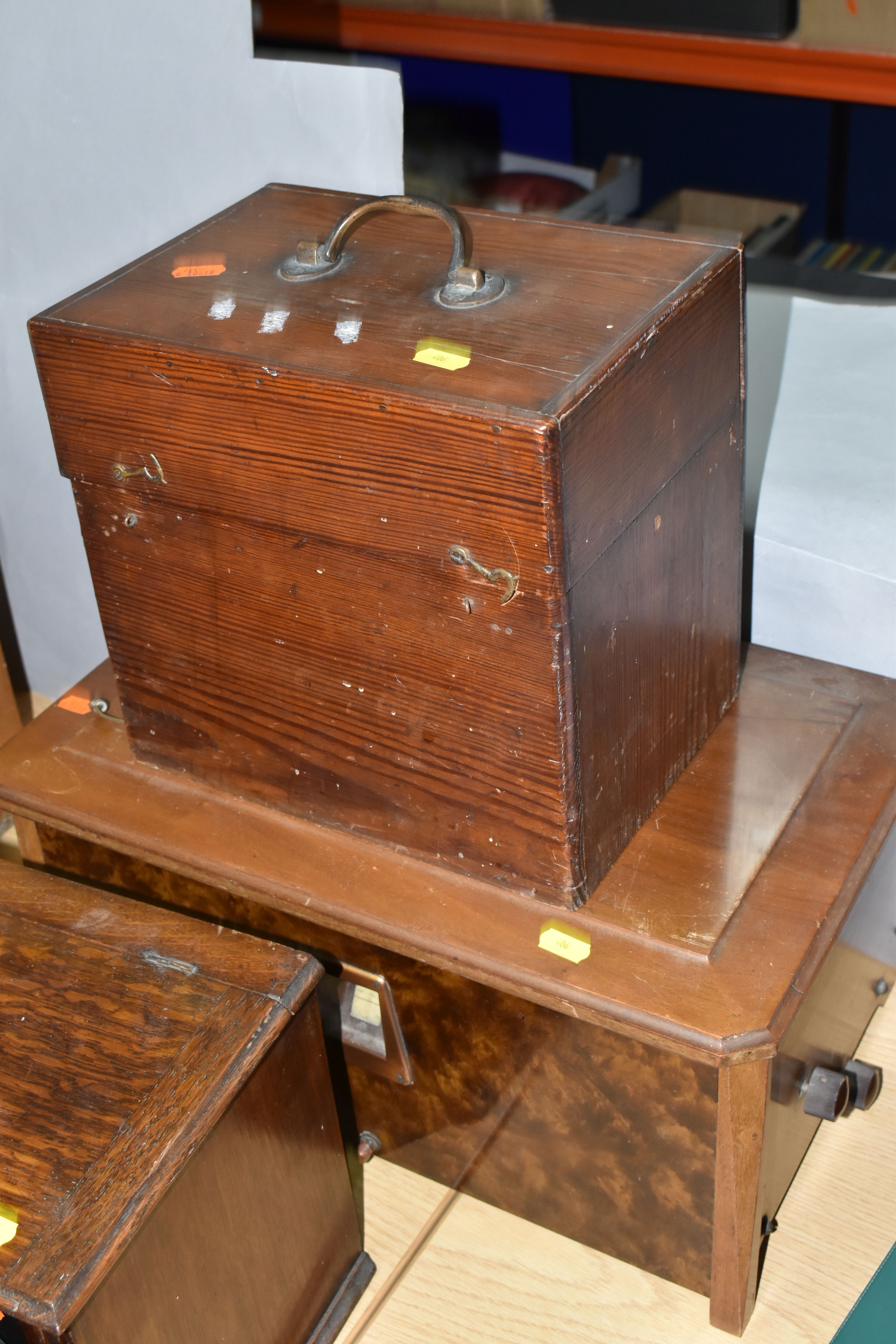 AN OSRAM 'FOUR' NEW MUSIC MAGNET RADIO, a Marconi radio, one other unmarked radio set and a wooden - Image 10 of 16