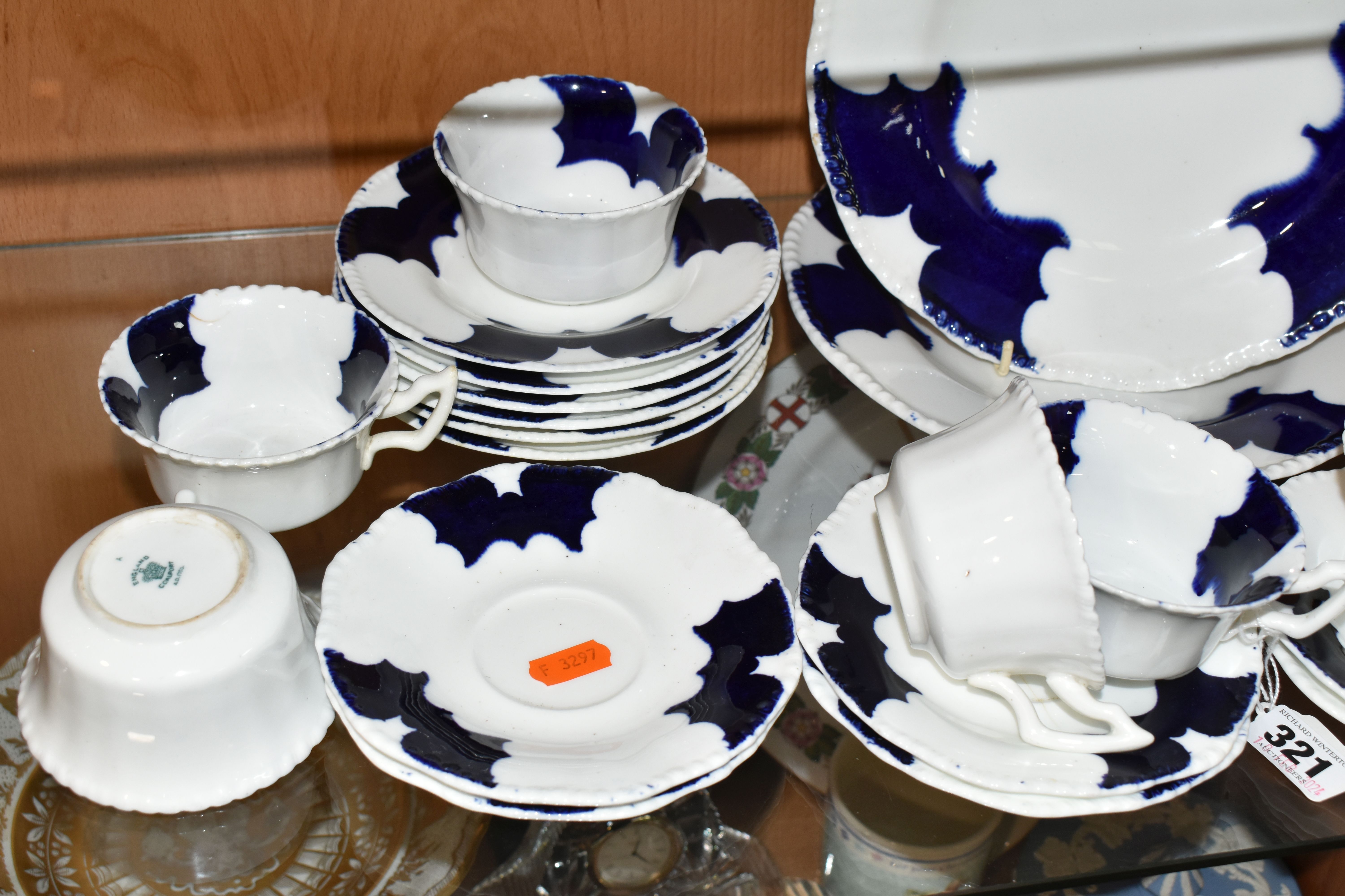 TWENTY ONE PIECES OF COALPORT UNFINISHED BATWING DINNER WARES, comprising two salad plates, six side - Image 5 of 6