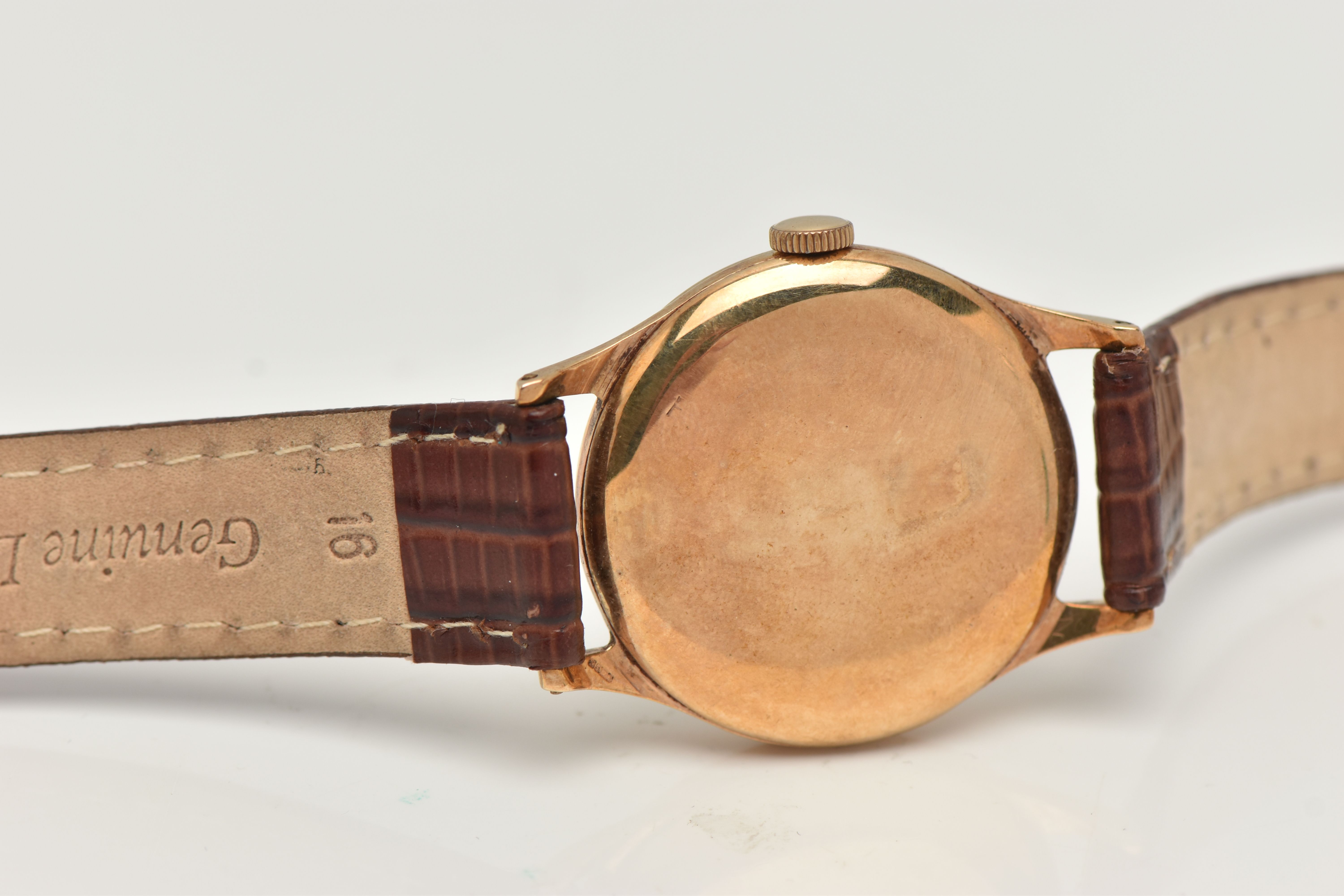 A GARRARD 9CT WRISTWATCH, the circular face with baton and Arabic numerals, a subsidiary seconds - Image 5 of 6