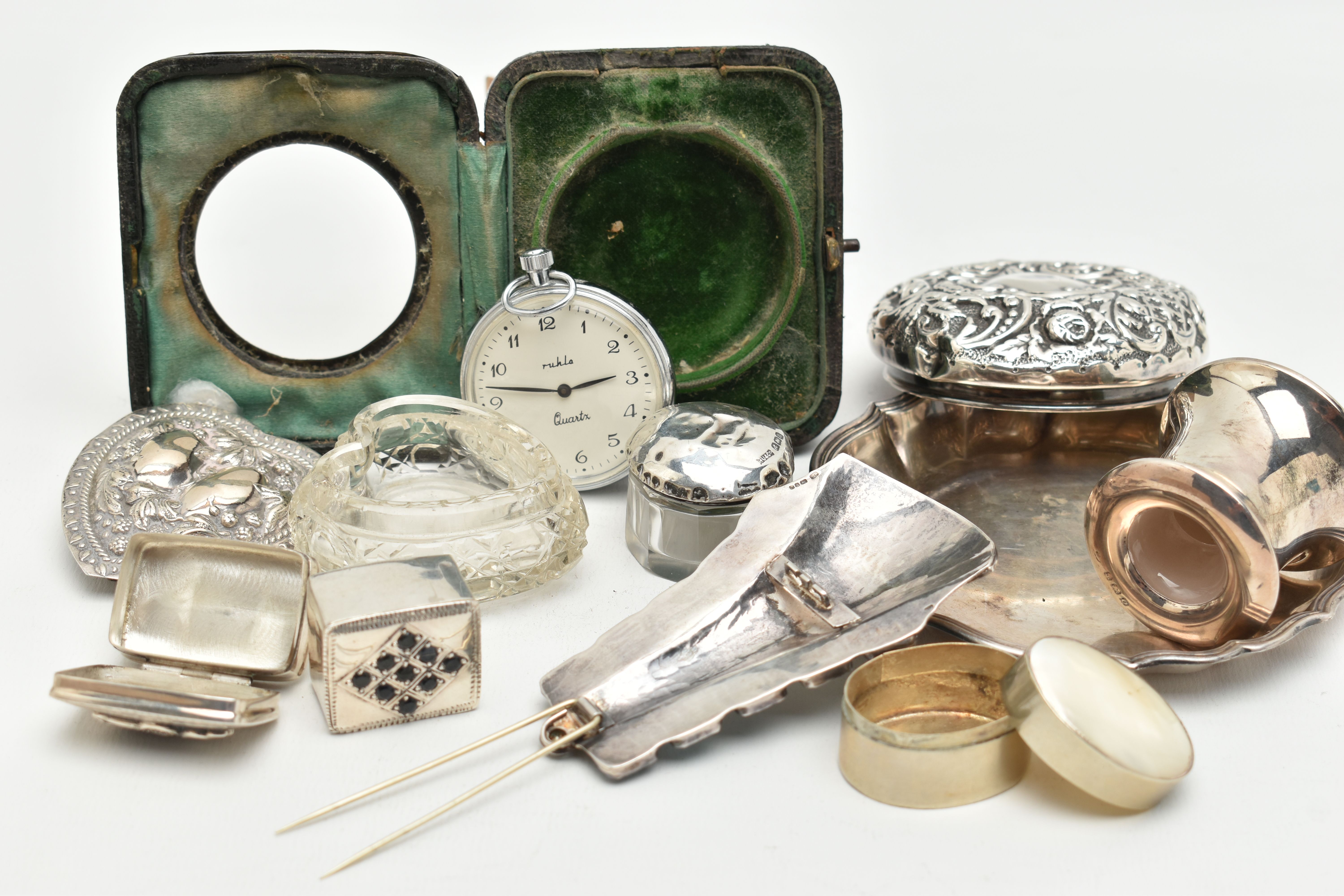 A SELECTION OF SILVER ITEMS, to include a silver ink well, hallmarked Birmingham, a silver pill - Image 5 of 6
