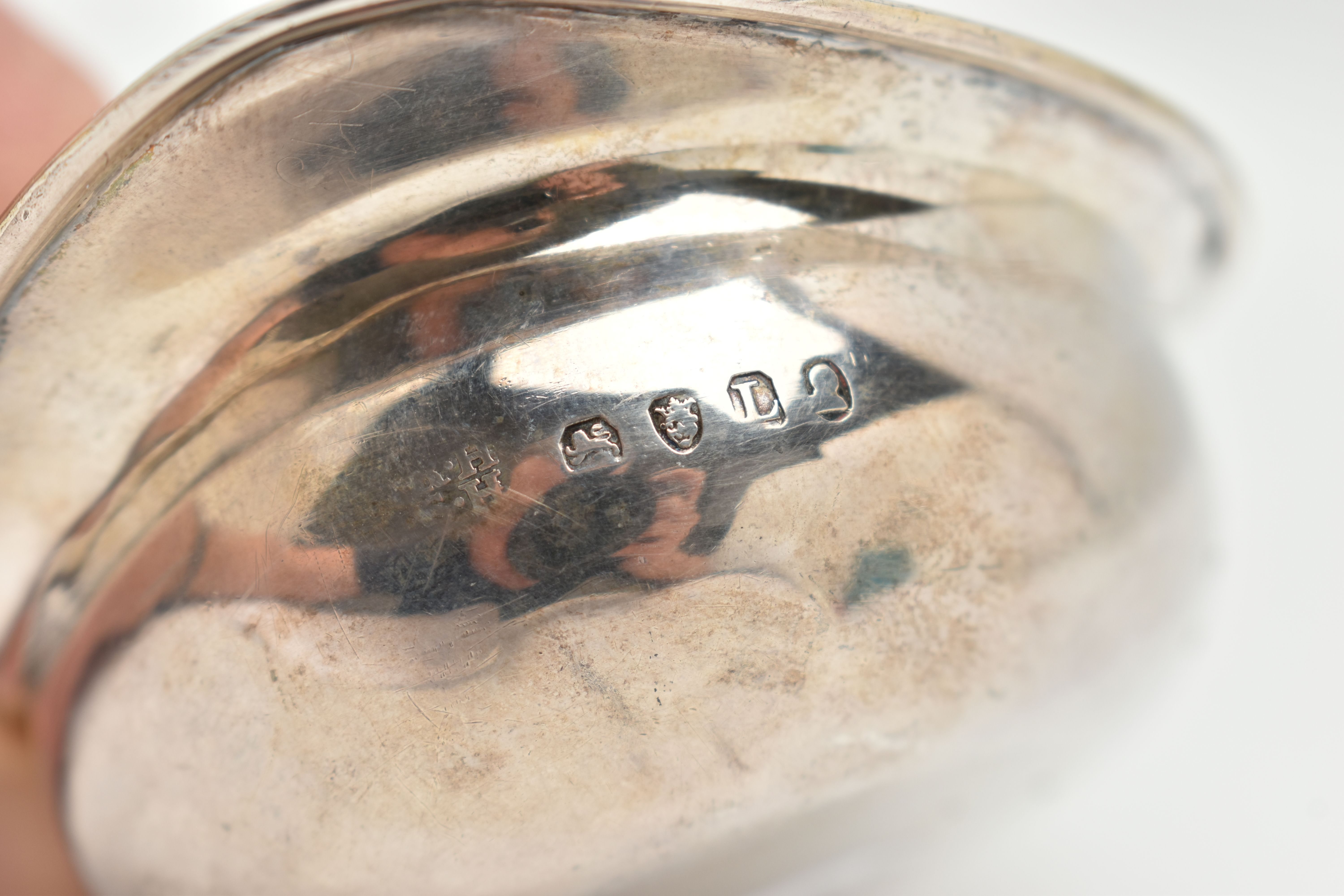 A GEORGE III SILVER PAP BOAT, gilt bowl, engraved coronet above 'D', possibly from the Hope Dunbar - Image 3 of 4