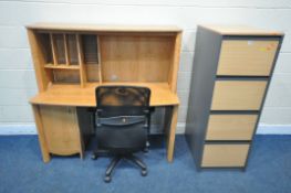 A MODERN FOUR DRAWER FILING CABINET, width 48cm x depth 66cm x height 136cm, with key, a desk and an