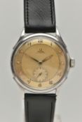A GENTS 'OMEGA' WRISTWATCH, automatic movement, gold tone dial signed 'Omega Automatic', Arabic
