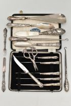 ASSORTED SILVER HANDLED ITEMS, to include a cased set of six tea knives, fitted with Kings pattern