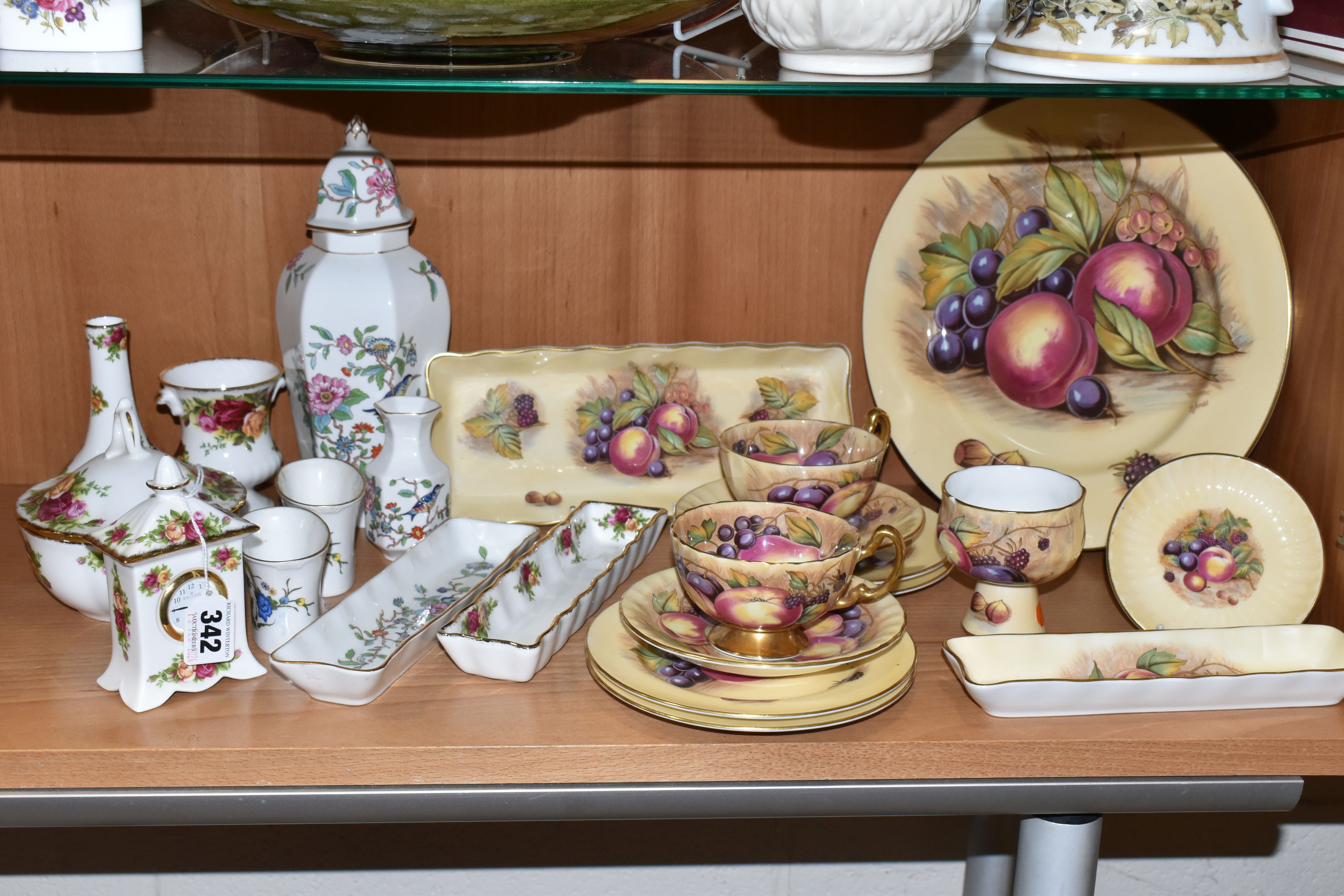 A GROUP OF AYNSLEY 'ORCHARD GOLD' TEAWARE, comprising two tea cups (marked as second quality), two