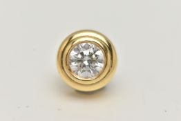 AN 18CT GOLD SINGLE STONE DIAMOND PENDANT, the brilliant cut diamond in a collet setting to the