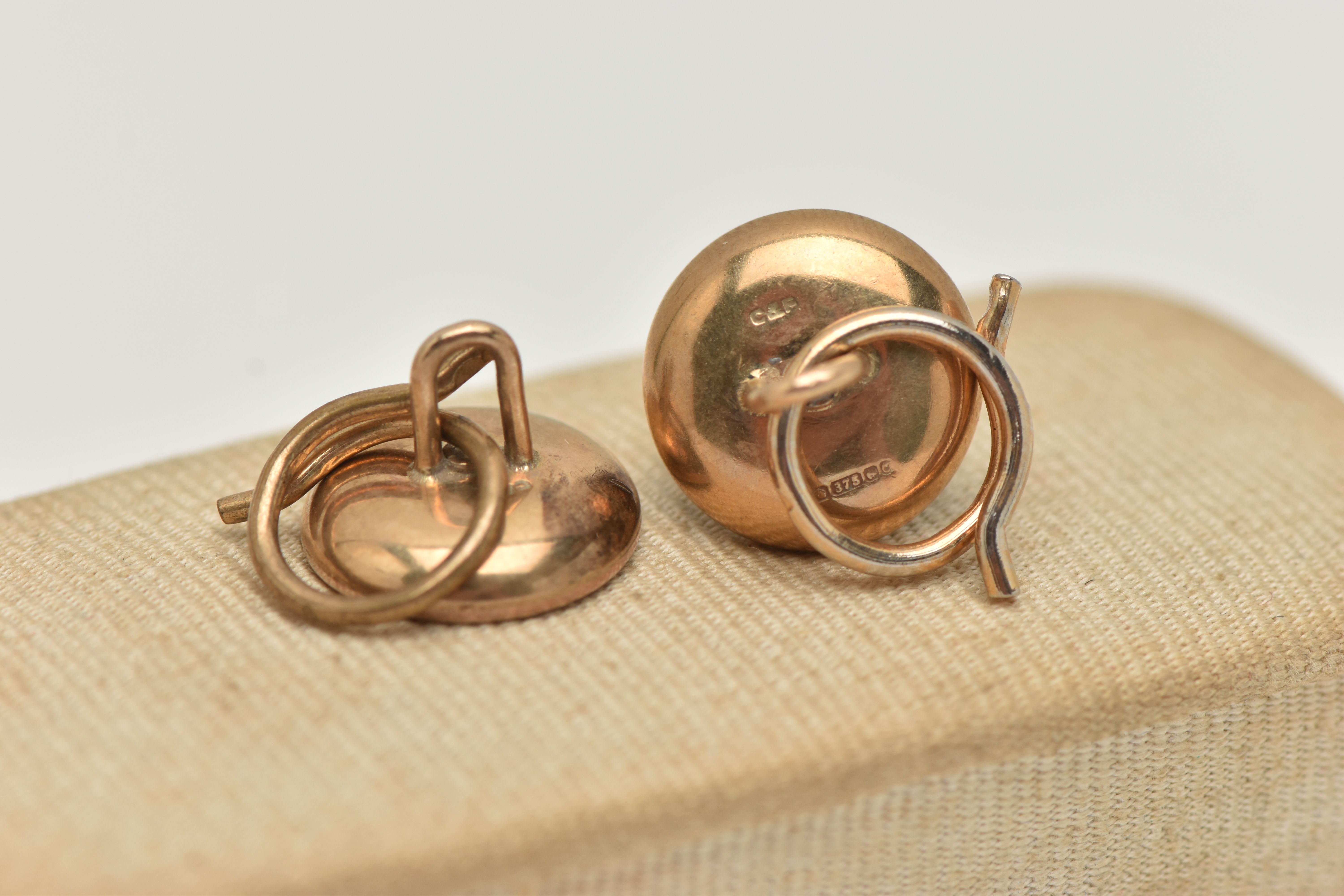 A PAIR OF 9CT GOLD DIAMOND SET CUFFLINKS, each of a circular form, centrally set with a small - Image 3 of 3