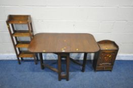 A SELECTION OF 20TH CENTURY OAK FURNITURE, to include a small gate leg table, open width 102cm x