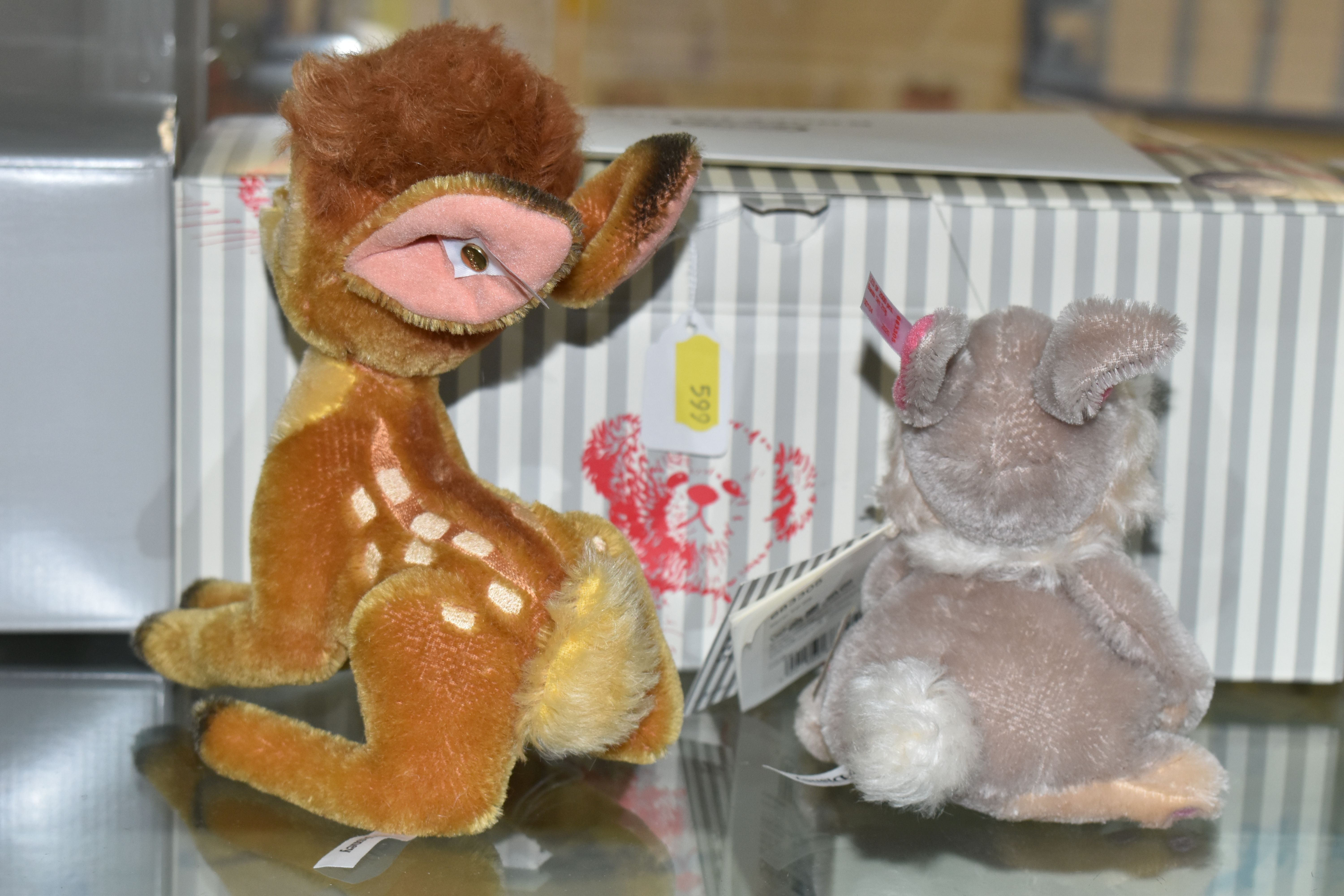A BOXED STEIFF LIMITED EDITION DISNEY BAMBI AND THUMPER SET, no.683305, limited edition no.104/2000, - Bild 4 aus 4