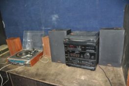 AN AIWA S712 HI FI WITH MATCHING SPEAKERS (PAT pass and working) and a vintage Philips music
