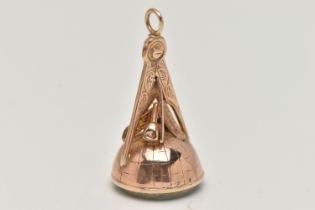 AN EARLY 20TH CENTURY, 9CT ROSE GOLD MASONIC FOB SEAL, compass and tools grip, on a round base set