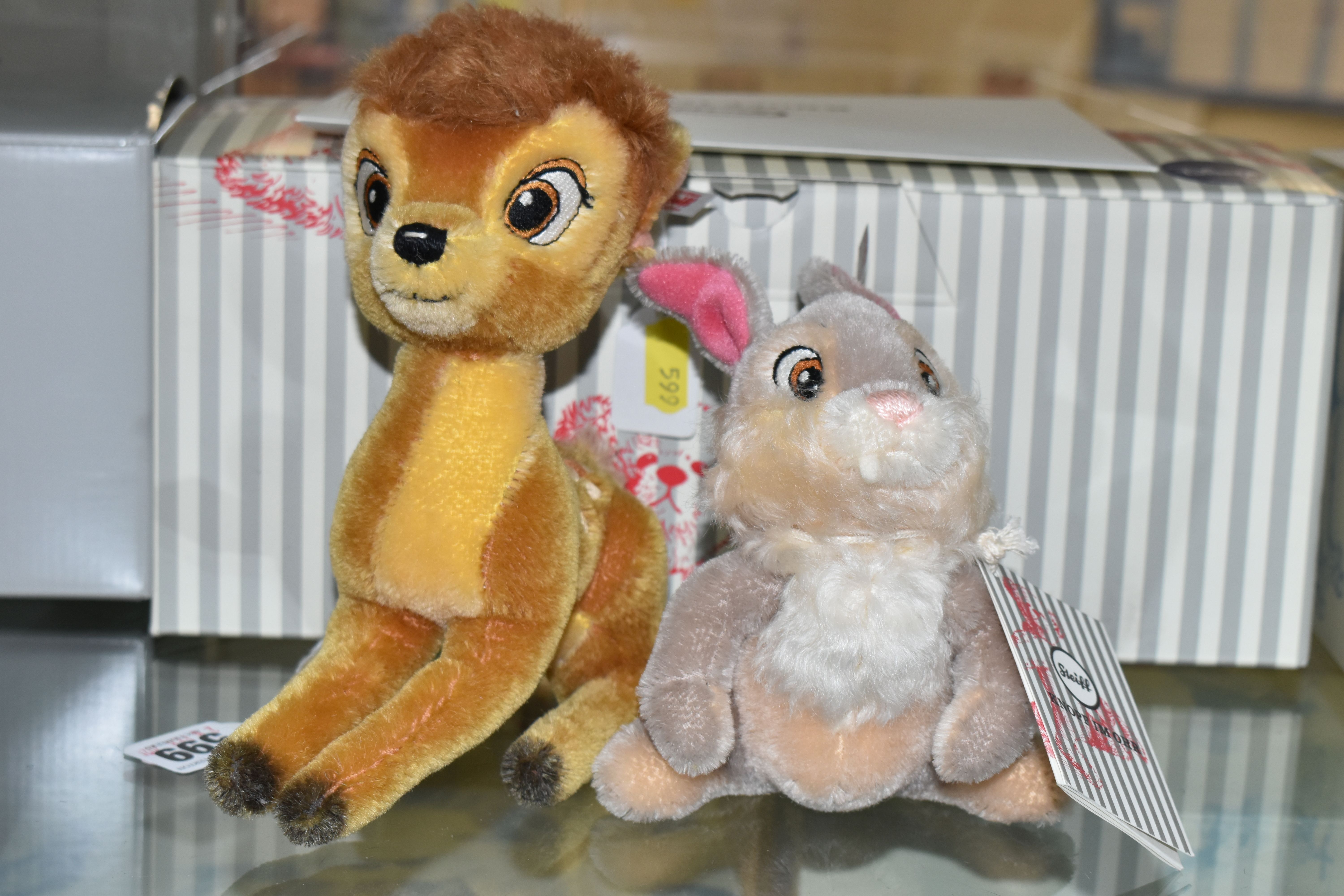 A BOXED STEIFF LIMITED EDITION DISNEY BAMBI AND THUMPER SET, no.683305, limited edition no.104/2000, - Bild 3 aus 4