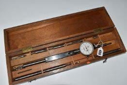 A WOODEN CASED MICROMETER SET, with Mercer dial gauge type 210 (1) (Condition Report: untested,