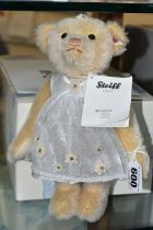 A BOXED STEIFF LIMITED EDITION TEDDY BEAR 'LITTLE STARLET', no.021312, limited edition no.192/