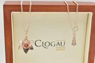 A 'CLOGAU' DAFFODIL NECKLACE, a bi colour silver necklace designed as a daffodil, signed 'Marie