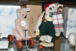 TWO LIMITED EDITION STEIFF BEARS, comprising a boxed Record - Teddy replica 1913, from the Museum