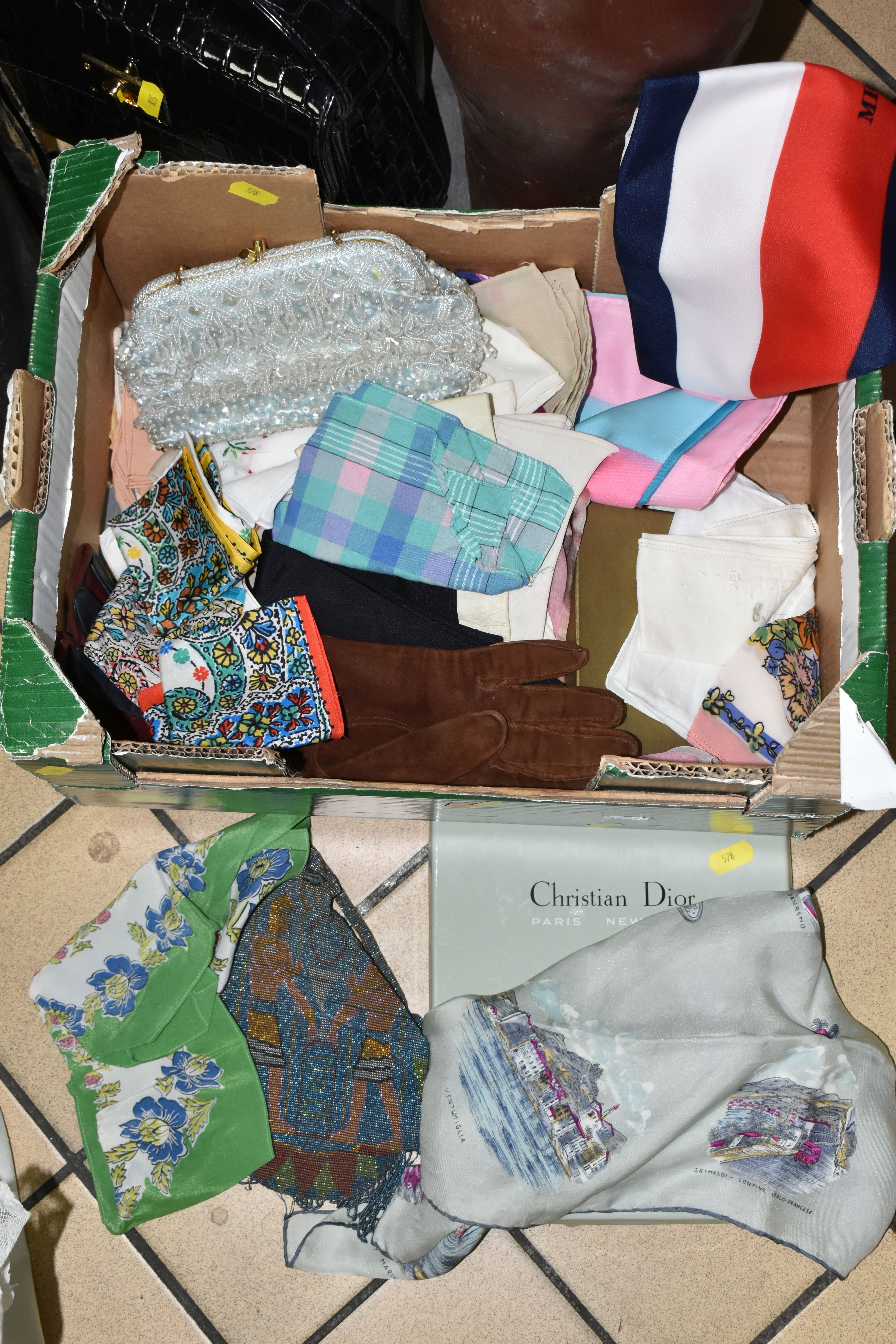 TWO BOXES AND LOOSE VINTAGE CLOTHING, to include a large quantity of Victorian cotton and handmade - Image 8 of 20
