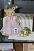 A BOXED STEIFF LIMITED EDITION FAIRY TALE WORLD FROG PRINCE SET, comprising 006098 set of Princess