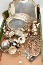 A BOX OF ASSORTED SILVER AND WHITE METAL WARE, to include a single silver dwarf candlestick,