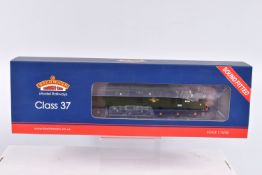 A BOXED OO GAUGE BACHMANN BRANCHLINE MODEL RAILWAYS LOCOMOTIVE, Class 37, no. D6739 in BR Green with